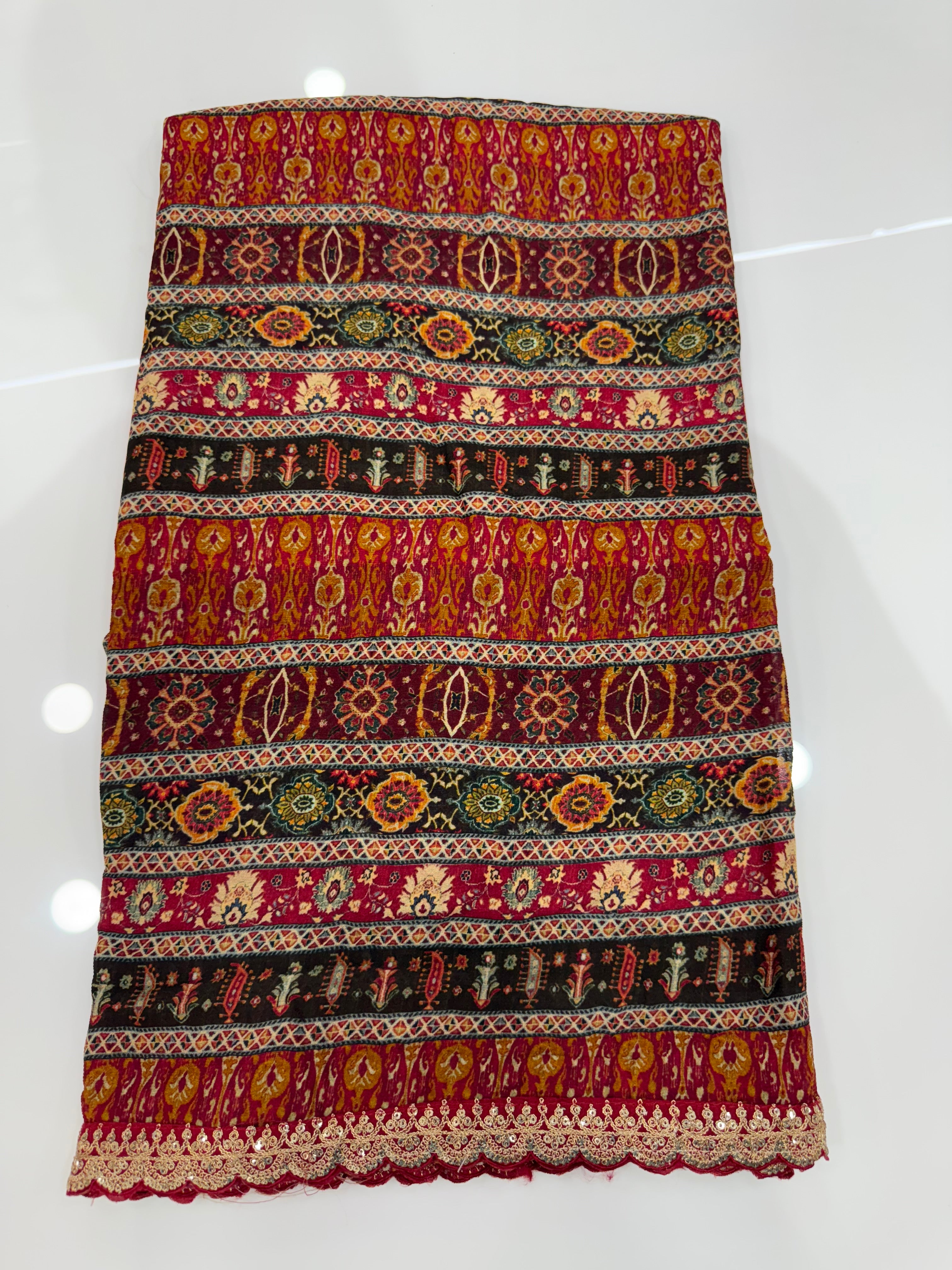 SSS-140 celebrity inspired laya sarees chinnon lace border.