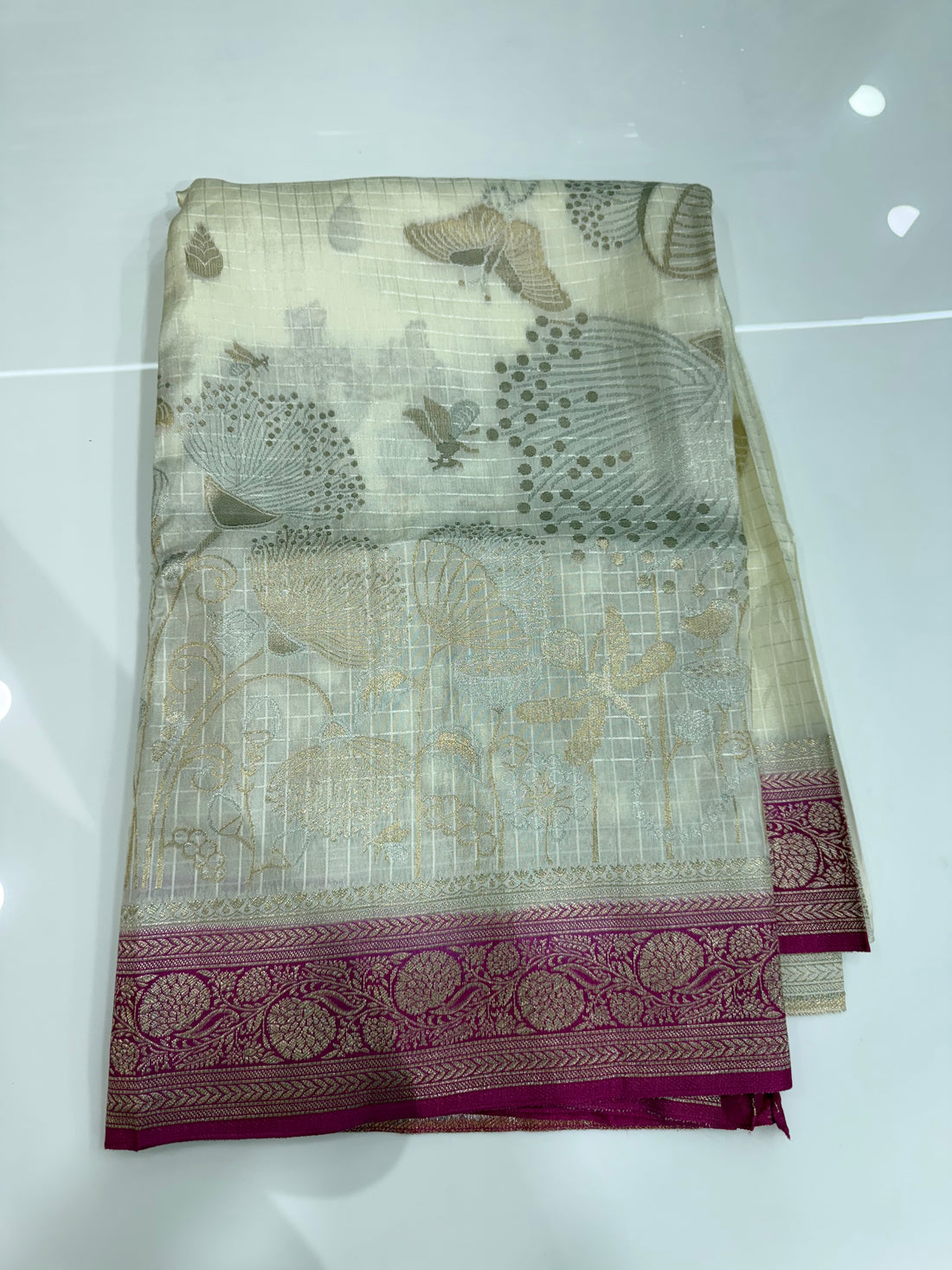 SSS-179 matkha silks