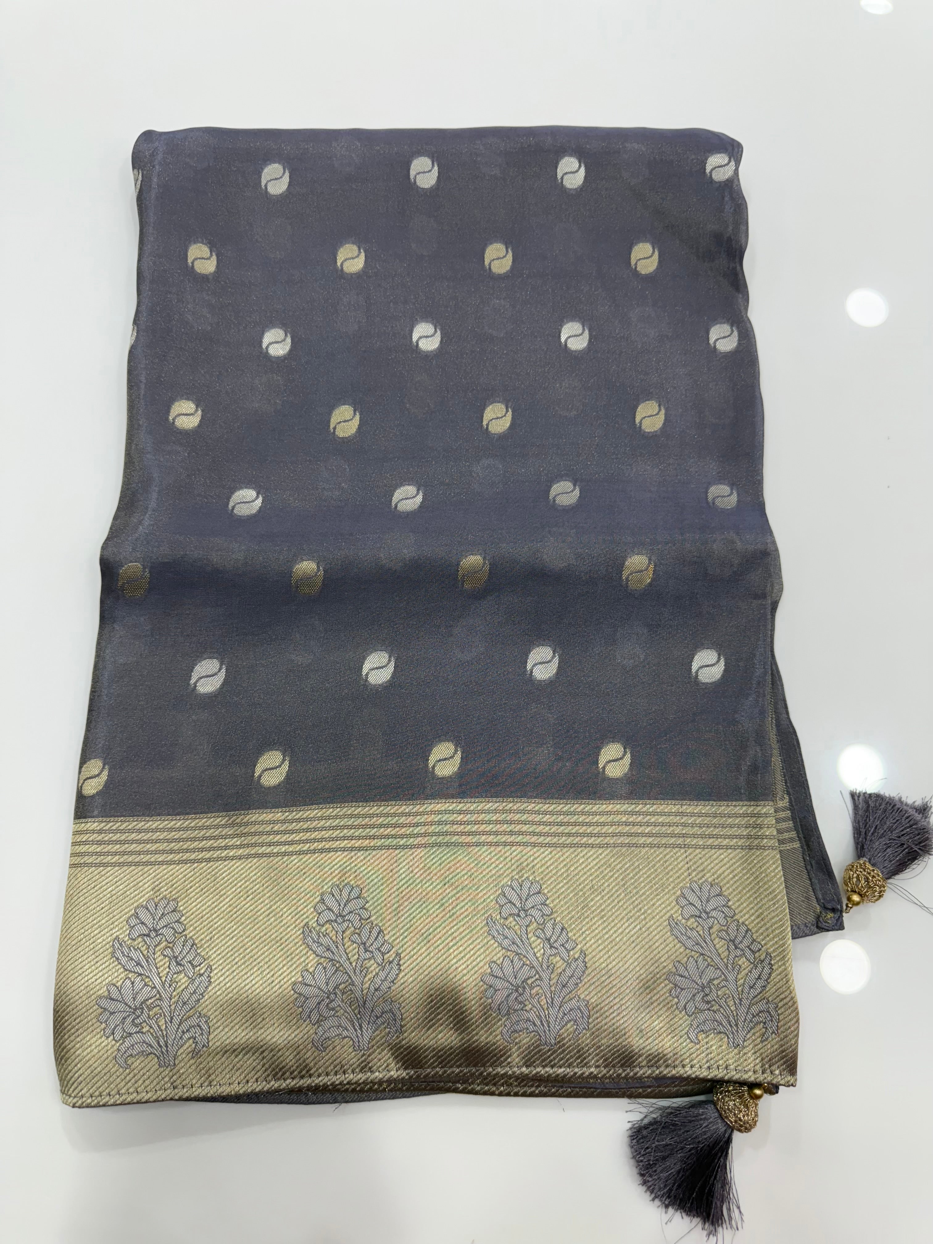 SSS-78 desiner with soft tiuuse saree