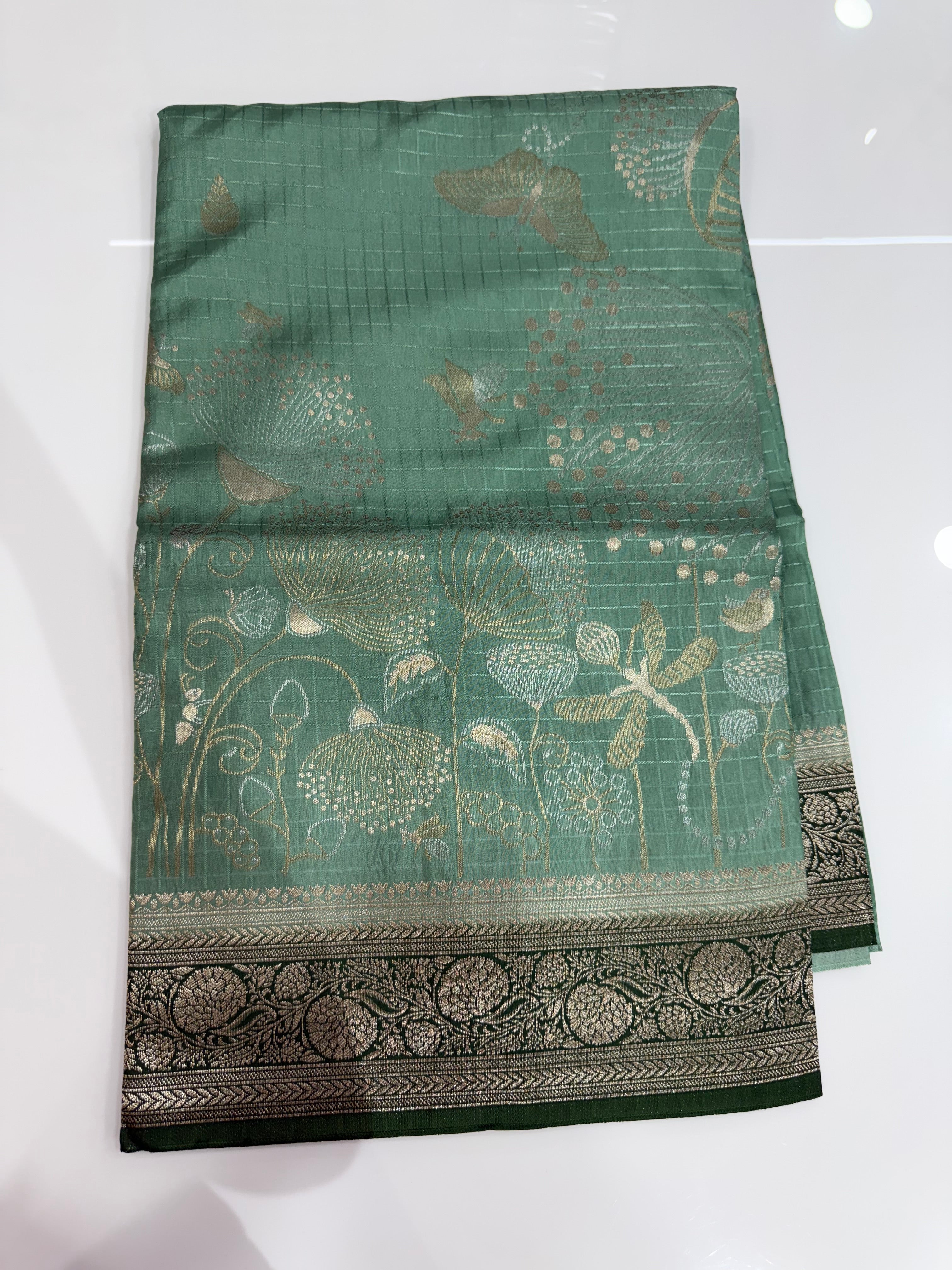 SSS-179 matkha silks