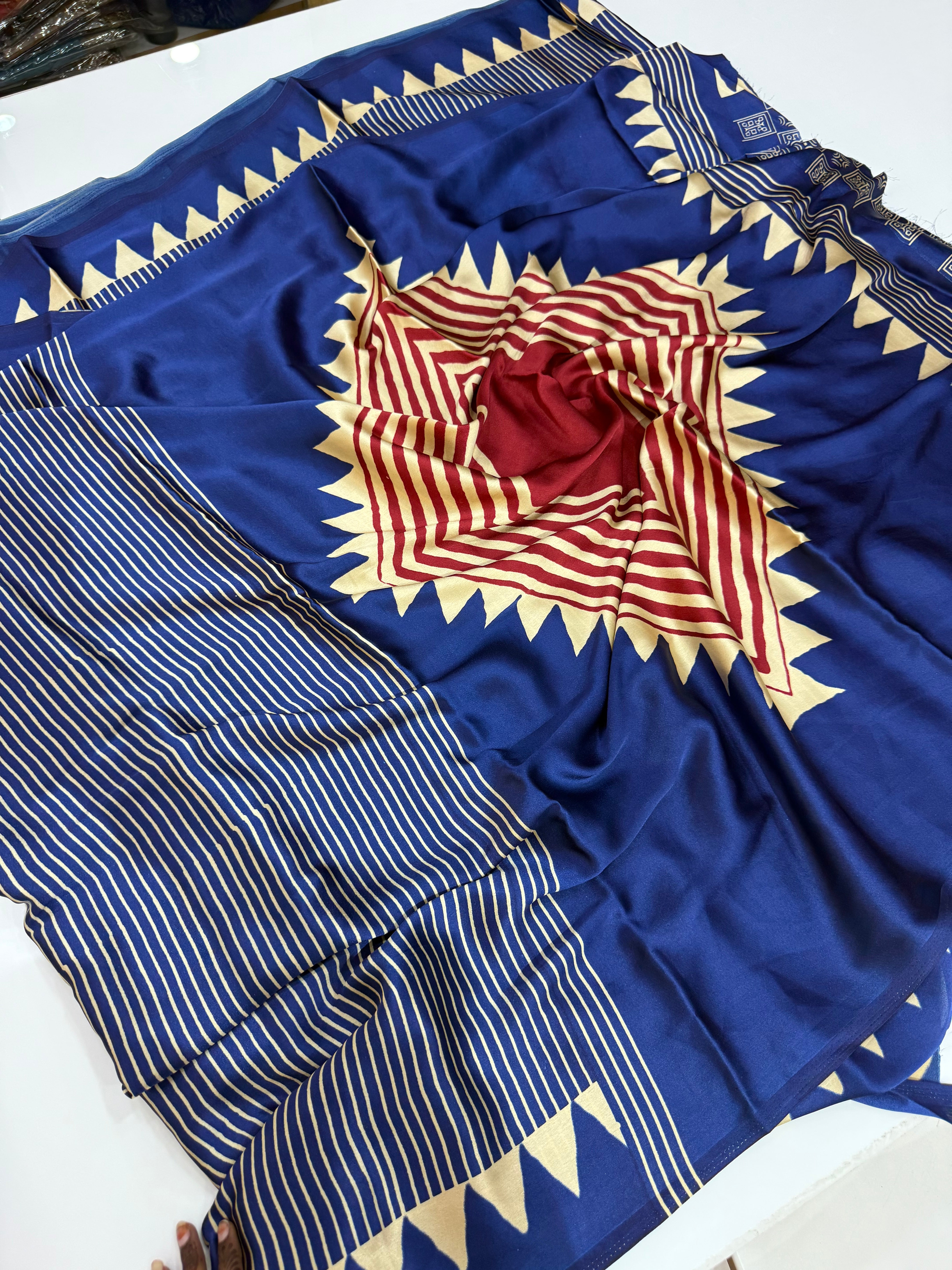 SSS-123ajrak modal silk