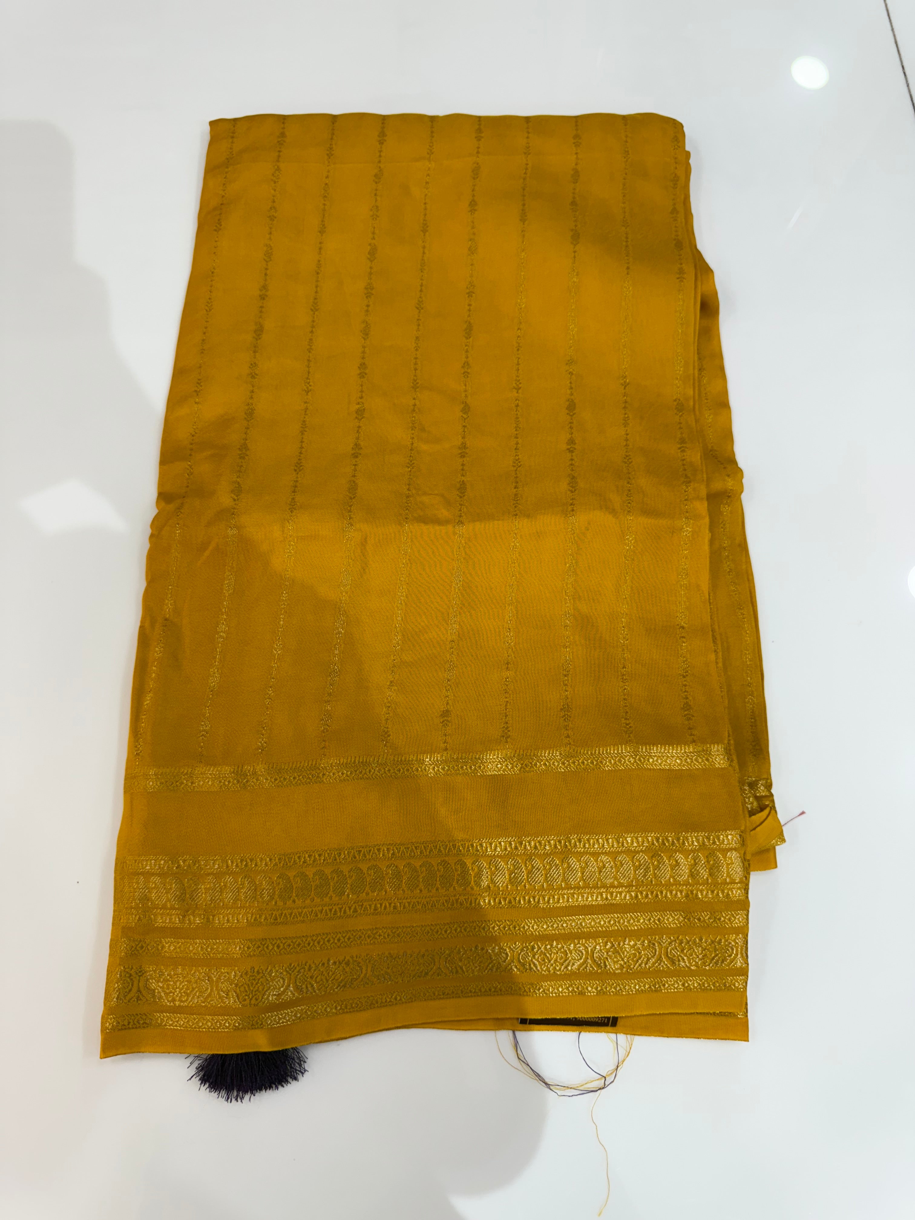 SSS-121 vintage mysore silk sares