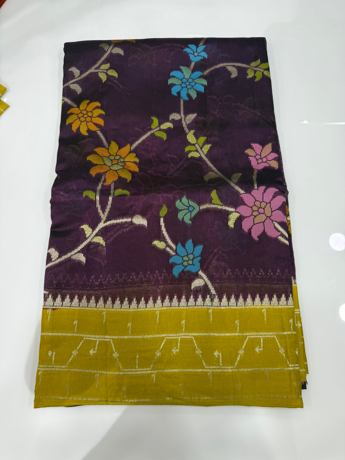 SSS-23 jamdhani handloom