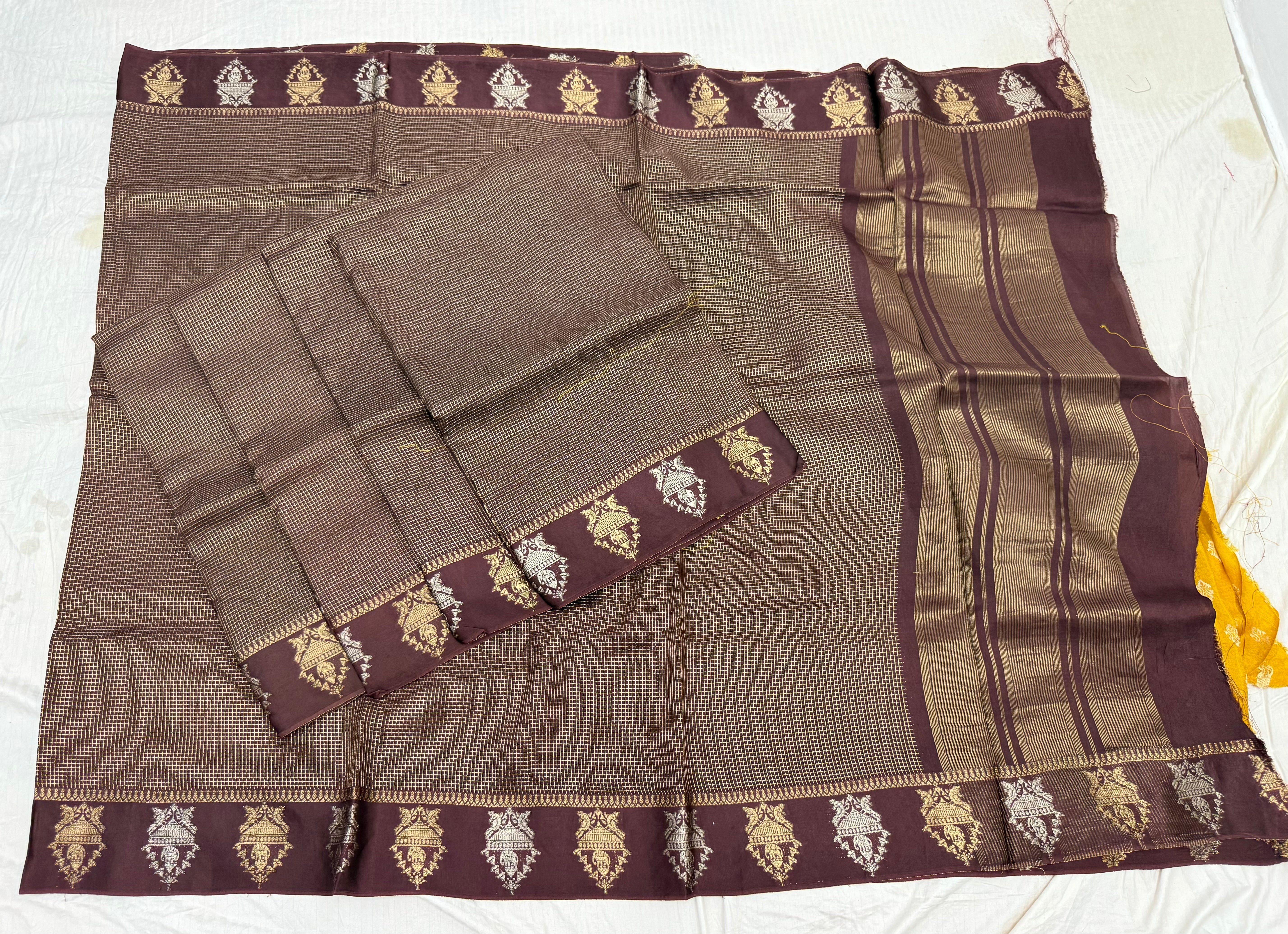 vintage rust brown sattin border