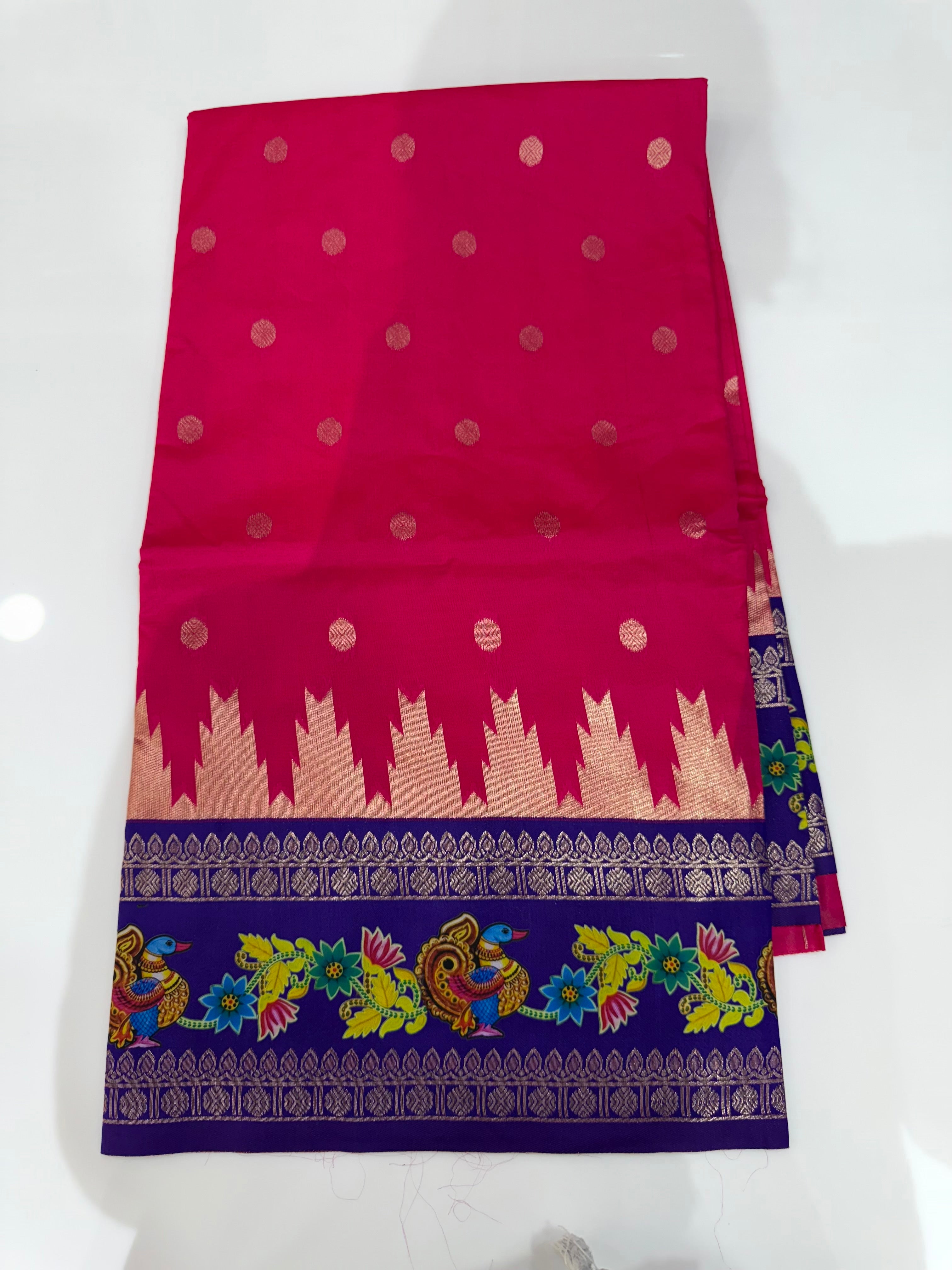 SSS-134 gadwal  thanjavur painting silk